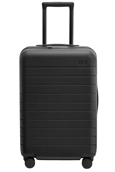 Away Bigger Carry On Flex In Black