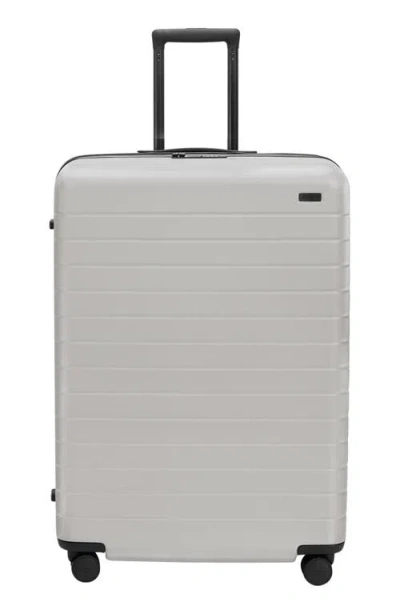 Away Flex 29-inch Spinner Suitcase