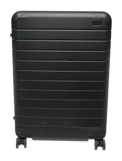 Pre-owned Away Hardshell Carry-on Luggage In Green