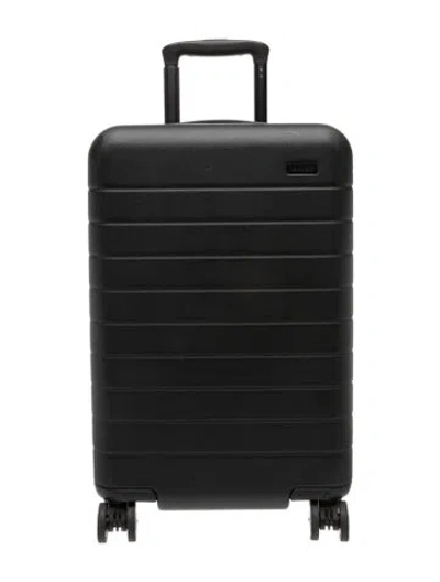 Pre-owned Away Men's Travel Accessories In Black