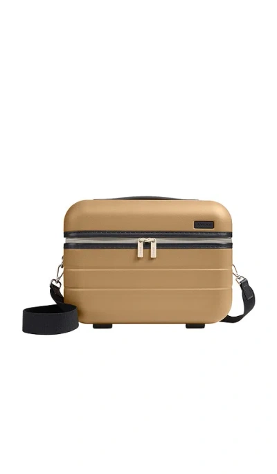 Away The Train Case In Tide Line Stripe