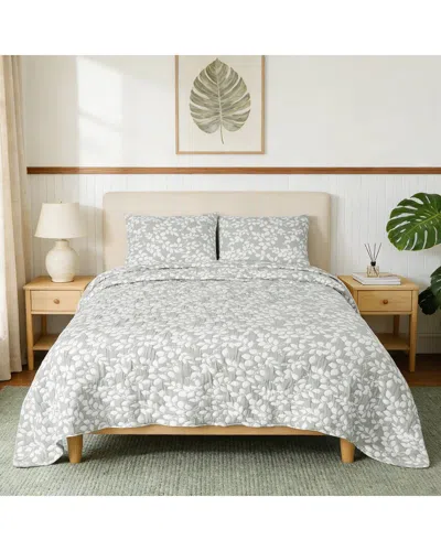 Awesome Home 300 Thread Count Leaves Soft Reversible Quilt Set In White