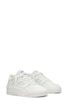 Axel Arigato Area Lo Sneaker In White/white