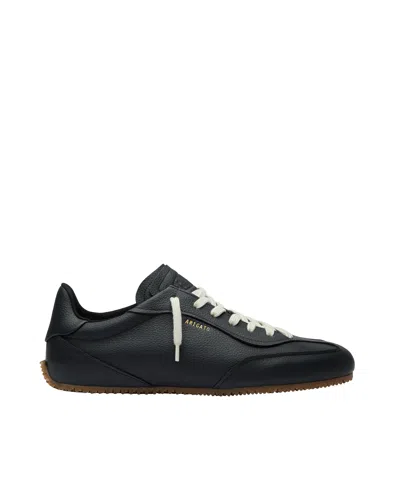 Axel Arigato Daze Runner Clean Leather Low-top Sneakers In Black