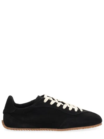 Axel Arigato Daze Runner Black Sneaker With Logo On The Tongue And Grooved Sole In Suede Man
