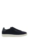 Axel Arigato 'dice Laceless' Black Low Top Slip-on Sneakers In Blue