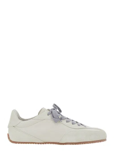 Axel Arigato Leather Low Top Sneaker With Contrasting Laces And Logo Tongue Patch In White