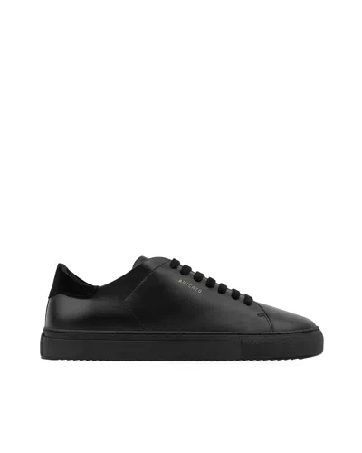 Axel Arigato Clean 90 Black Low Top Sneakers With Laminated Logo In Leather Man