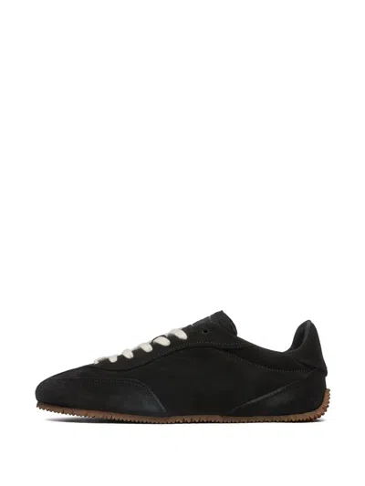 Axel Arigato Daze Runner Black Sneaker With Logo On The Tongue And Grooved Sole In Suede Man