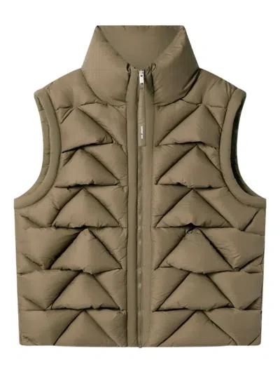 Axel Arigato Quilted Gilet In Brown