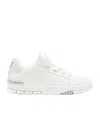 Axel Arigato Sneakers In White