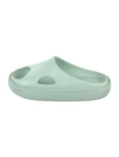 Pre-owned Axel Arigato Rubber Slides In Green