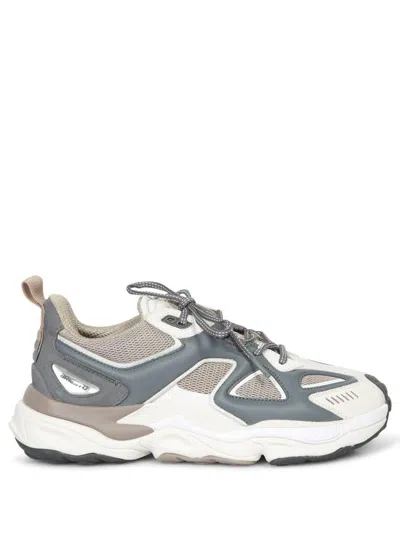 Axel Arigato Sneakers In White