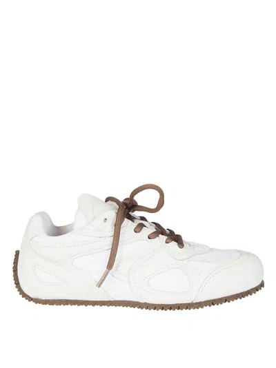 Axel Arigato Paneled-detail Lace-up Fastening Sneakers In White