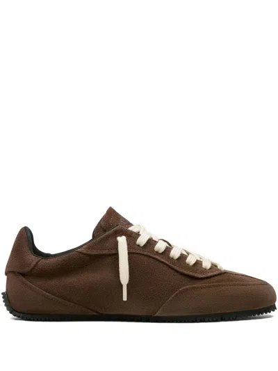 Axel Arigato Sneakers Aus Wildleder In Brown
