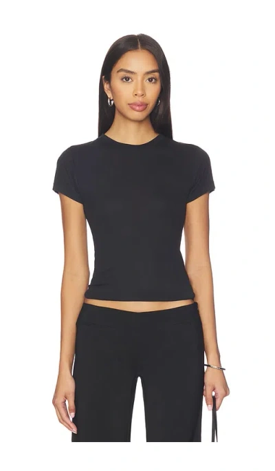Aya Muse Baby Tee In Black