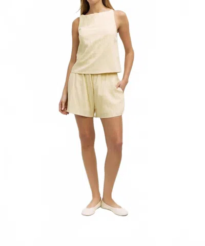 Azalea Alana Relaxed Shorts In Buttercream In White