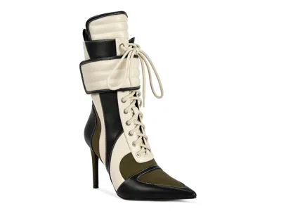 AZALEA WANG AZALEA WANG AMADA BOOTIE