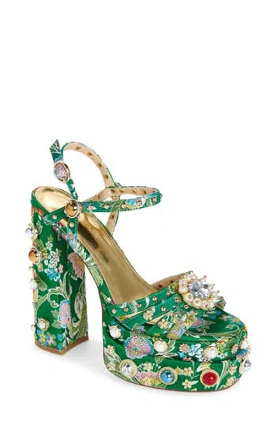 Azalea Wang Annie Embroidered Platform Sandal In Green