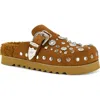 Azalea Wang Chatter Buckle Mule In Brown