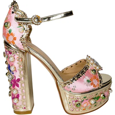 Azalea Wang Cici Platform Sandal In Pink