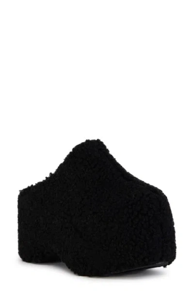 Azalea Wang Dolorita Faux Shearling Clog In Black
