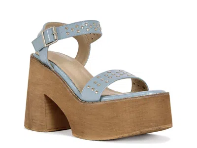 Azalea Wang Elizabella Platform Sandal In Blue