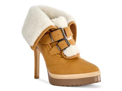 Azalea Wang Gust Platform Bootie In Brown