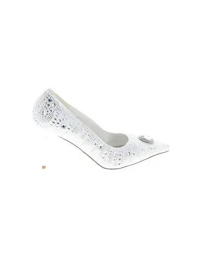 Pre-owned Azalea Wang Heels In White