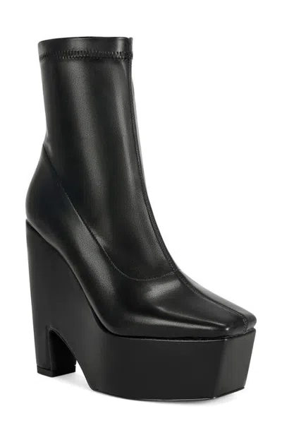 Azalea Wang Lirra Platform Wedge Bootie In Black