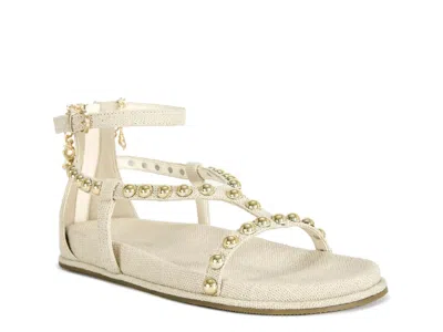 Azalea Wang Nautyca Sandal In White