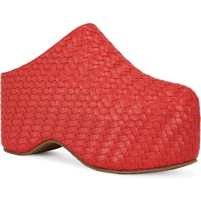 Azalea Wang Teatree Platform Clog In Red