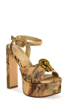 Azalea Wang Uma Platform Sandal In Gold