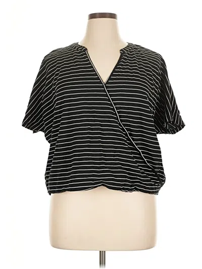Pre-owned B Collection By Bobeau Short Sleeve Top Black Plunge Neckline Tops
