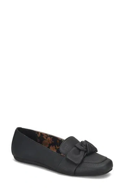 B O C By Børn Paisley Bow Flat In Black Nubuck