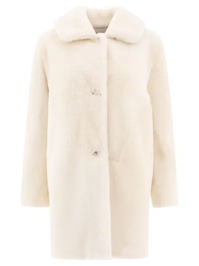 B&w Reversibile Shearling Coat Coats In White