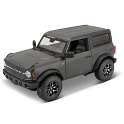 B2b Replicas 1 By 24 Scale Maisto - 2021 Ford Bronco Badlands Two Doors Diecast Model Car, Gray