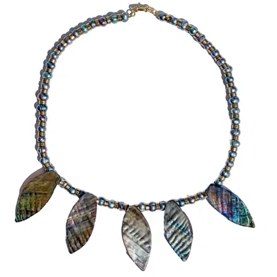 Babaloo Jewelry Women's Gold Handcrafted Cascade Shell Necklace