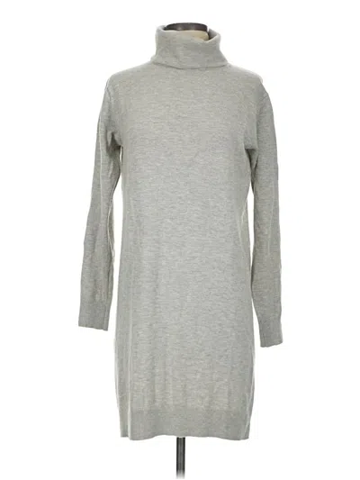 Pre-owned Babaton Casual Dress In Gray