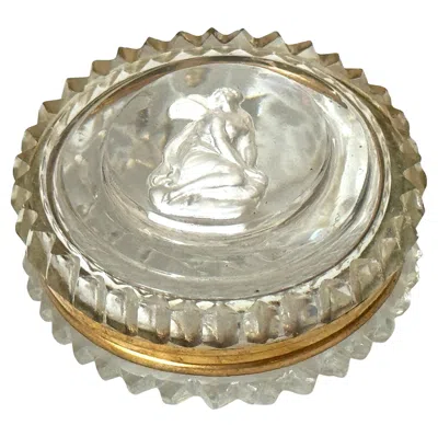 Pre-owned Baccarat French  Crystal Patch Box With Sulfide Cameo Of Psyche, 1840-1860 In Brown