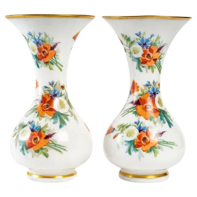 Pre-owned Baccarat Pair Of  Opaline Vases, 19th Century In Sand