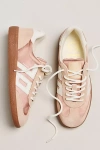 Back 70 Cloud C26 Sneakers In Pink
