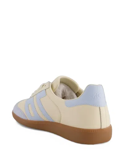 Back 70 Cloud Sneakers In Neutral