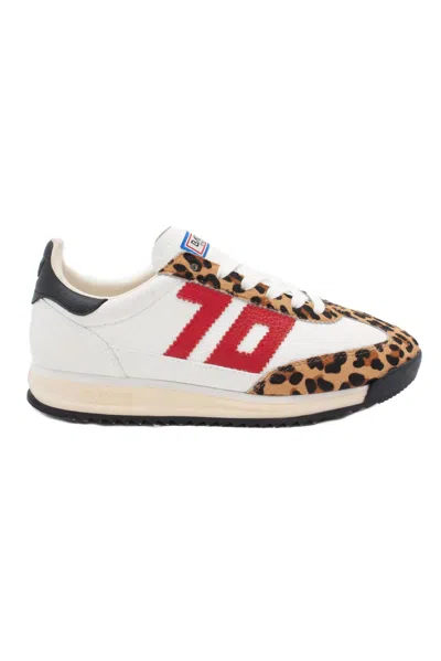 Back 70 Women's Barkley Strike Sneakers In Beige/multicolored In White