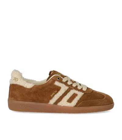 back 70 tobacco Easter / 40 Cozy up to the Easter FL Back70 Cloud Tobacco Sneaker In