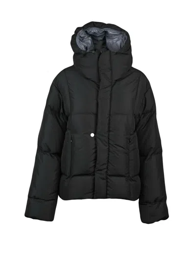 Bacon Black Polyester Oaks Down Jacket