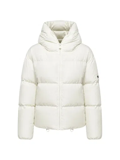 Bacon Cloud Quilted Down Jacket In White