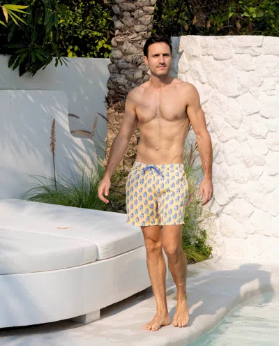 Badawii Men Men Short Sunny Shells In Yellow