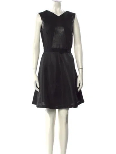 Pre-owned Badgley Mischka Bateau Neckline Mini Dress In Black