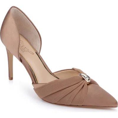 Badgley Mischka Baylee D'orsay Pump In Neutral